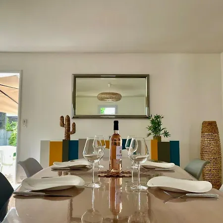 Des Ilates Penzion Jard-sur-Mer