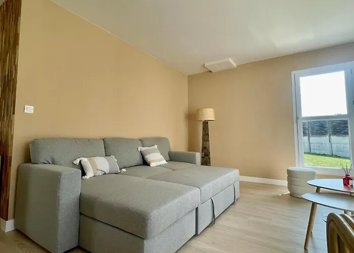 Des Ilates 게스트하우스 *