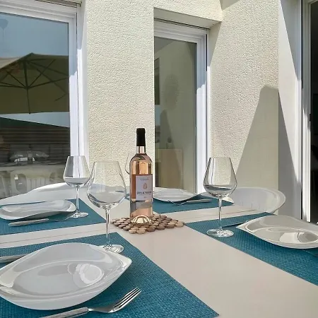 Des Ilates Πανσιόν