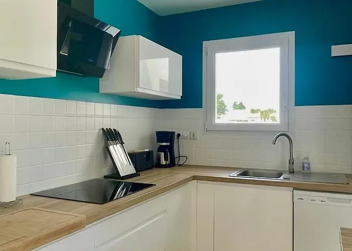 بيت ضيافة Des Ilates جارد سور مير